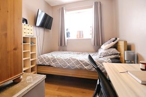 Photo 19- click for photo gallery